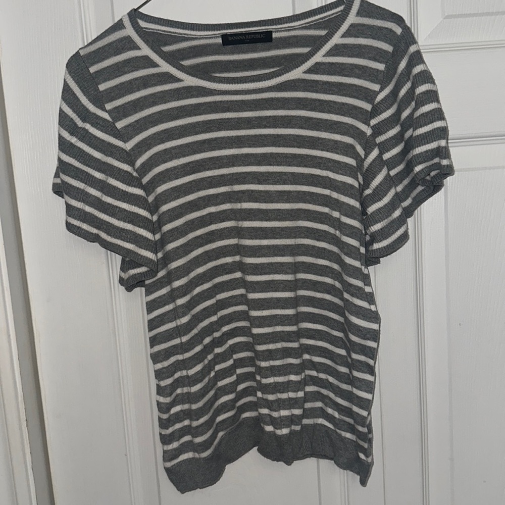 Banana Republic flutter sleeve striped sweater xs